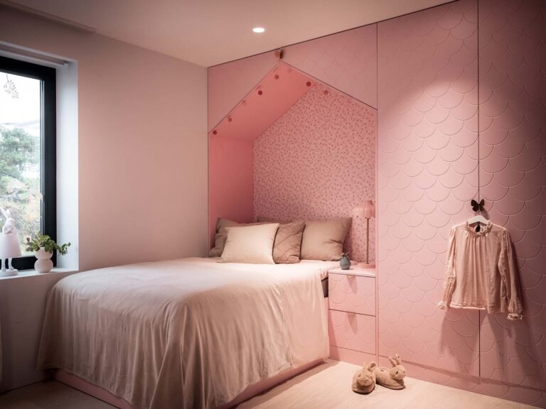 Pink children's room